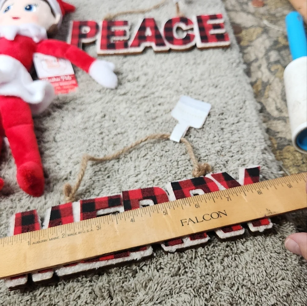 Set Of 6 Pieces Of Christmas Decorations